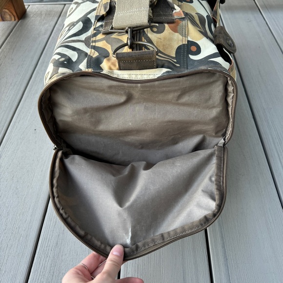 Vintage Roxy Duffle Bag - Picture 4 of 16